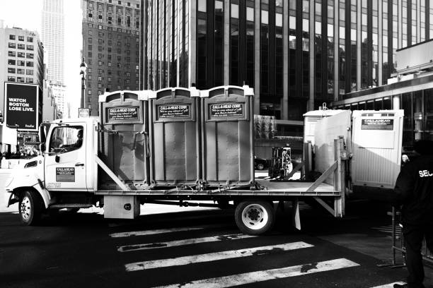 Best Handicap porta potty rental  in Union City, OH